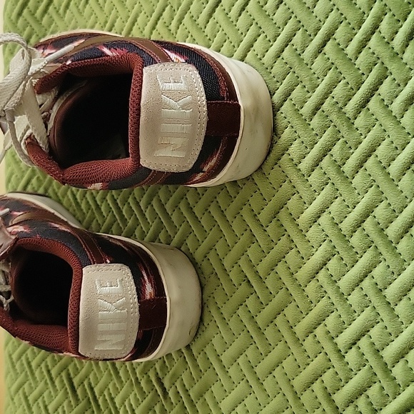 Nike| Blazers Aztec Pack Totem Print Size 7 - Picture 8 of 10